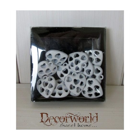 Fém szív akasztós fehér szív formájú lyukakkal 3cm S/24