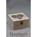 Ékszertartó doboz szíves fa15X 15X9cm fehérített barna