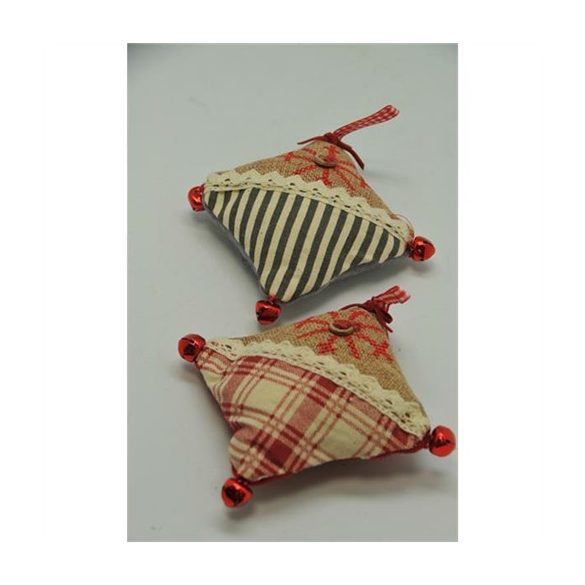Négyzet alakú csíkos dísz akasztós textil piros-fehér-bézs 3féle