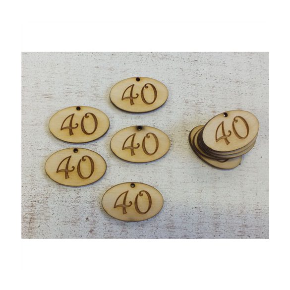 Natúr fa - Évfordulós gravírozott ovál táblák 4x2,5 cm - 40-as (10db/csom.)