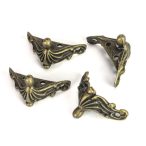 Fém dobozláb + csavarok 2,8x2 cm - 4db/csom