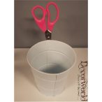 Kaspó fém ollóval fűszernövényhez - Fehér