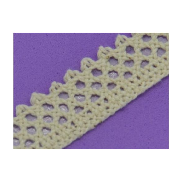 Csipke 100% pamut 1,5cm széles 1,83 m öntapadó BEIGE II.