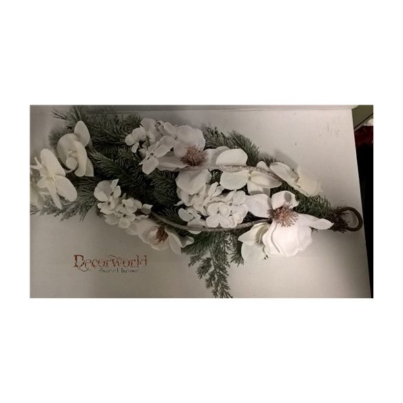 Havas ajtódísz vegyes virágokkal fehér 60cm