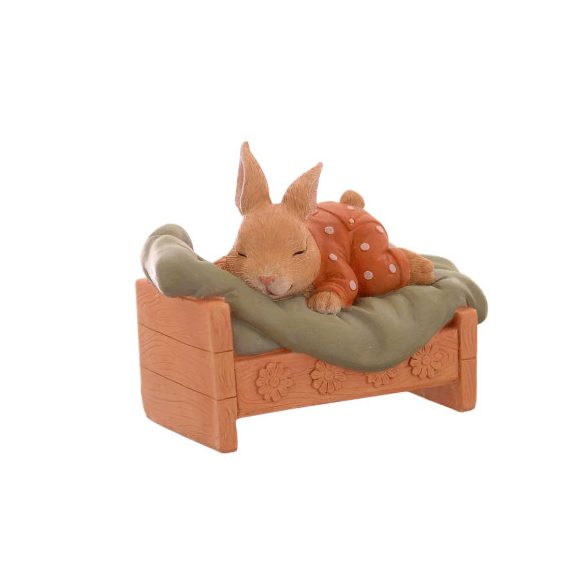 Nyúl pizsamában kanapén alvó 11,7cm poly