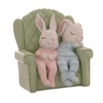 Nyulak pizsamában fotelben alvó 16,5cm poly