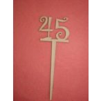 Fehér fa beszúrós vidám szám 45-ös 18x6,5cm