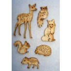   Natúr fa Erdei állatok 1 szett ,őzike 10x5,5-bagoly 6x3-róka3,8x6,2-mókus 4,5x3,7-süni 4,5x3 cm